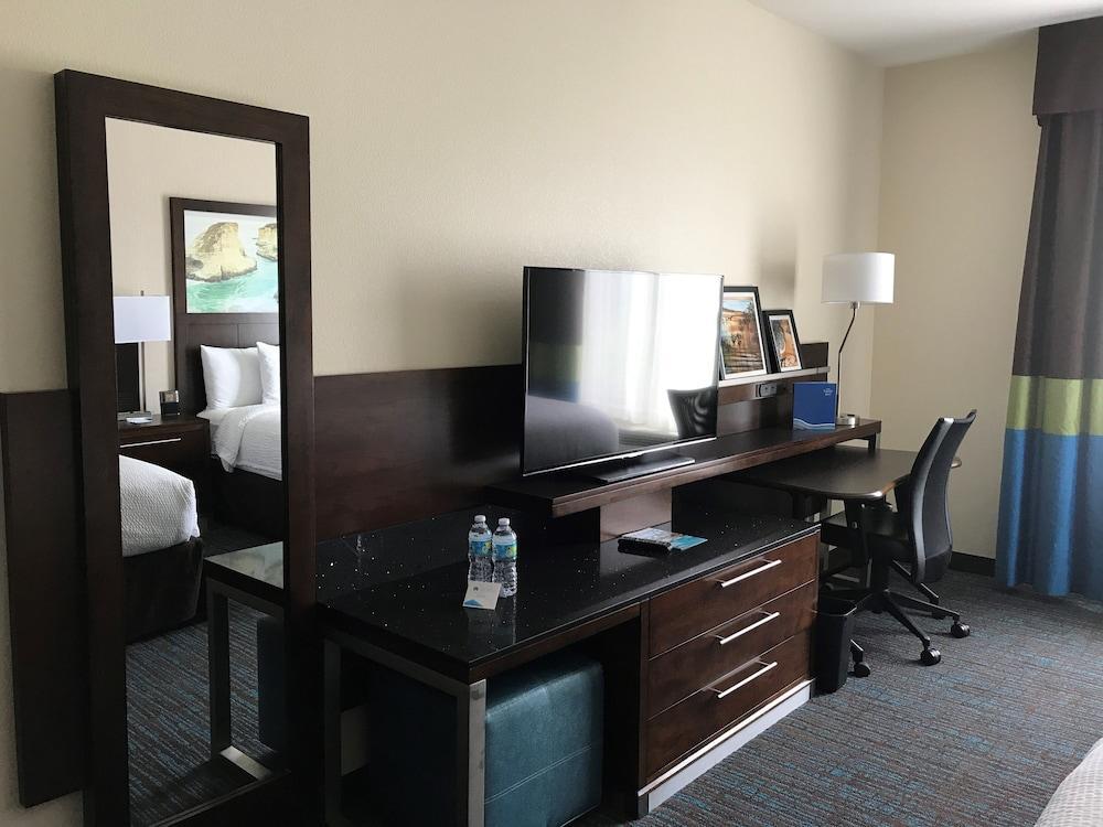 Fairfield Inn & Suites By Marriott San Diego Carlsbad Eksteriør billede